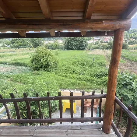 1 Bed - Sleeps 4 - Pets - Balcony - Mtn View Nyaraló *